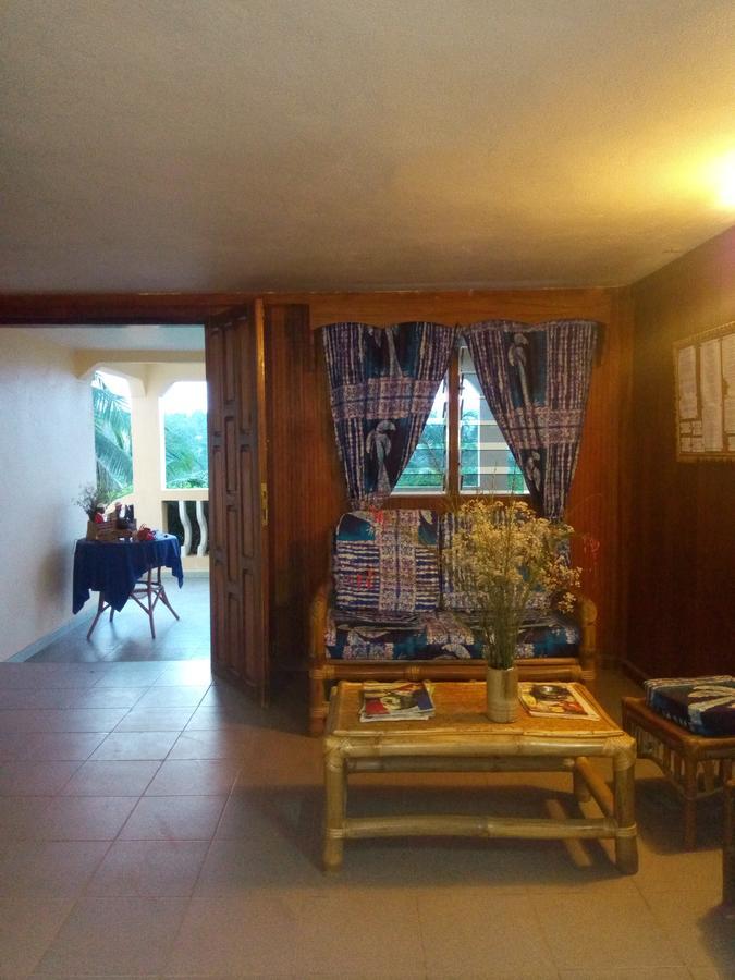 Hotel Le Pollet Sassandra エクステリア 写真